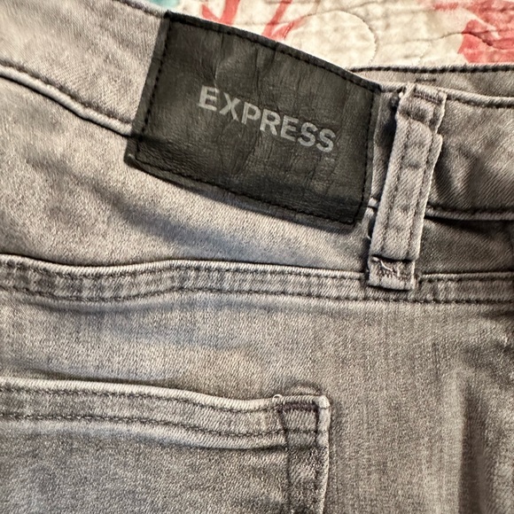 Express Jeans - Picture 2 of 9